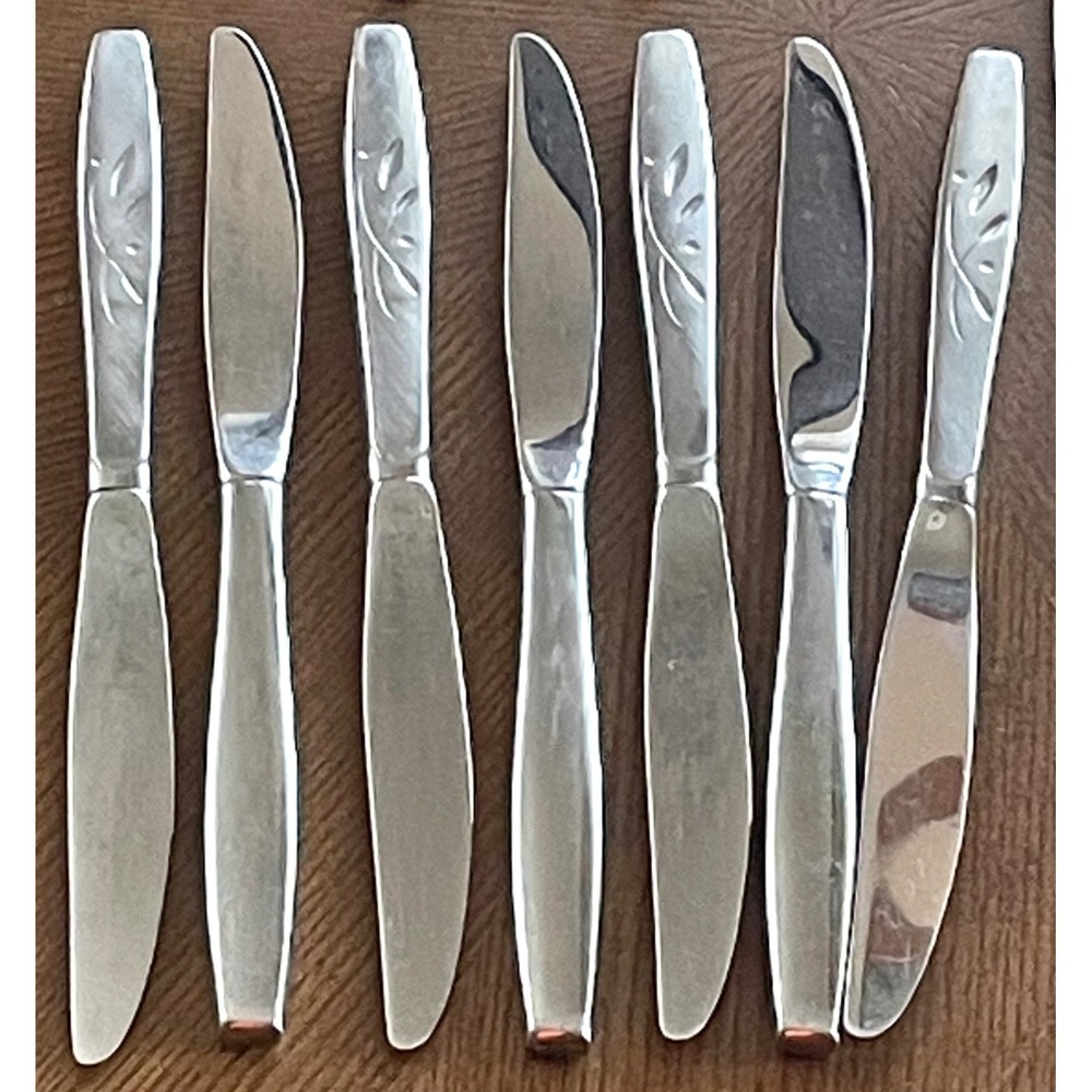 Oneida Heirloom Will O Wisps Stainless Flatware Set 38 Pc Cube Mark USA - Picture 6 of 9